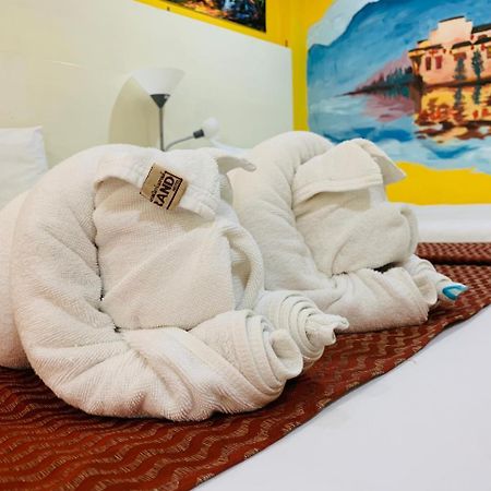 Guan Chao Yin Hotel Patong Esterno foto
