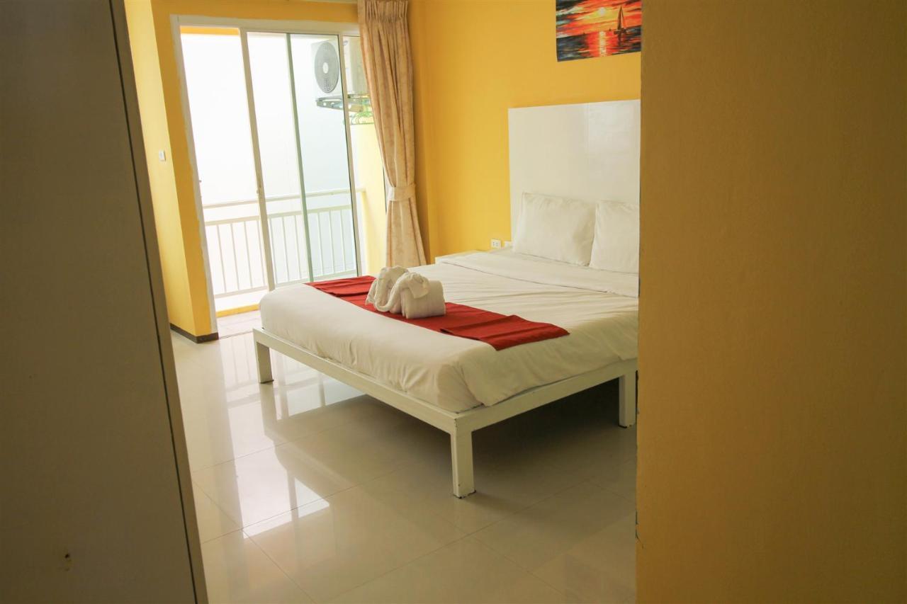 Guan Chao Yin Hotel Patong Esterno foto