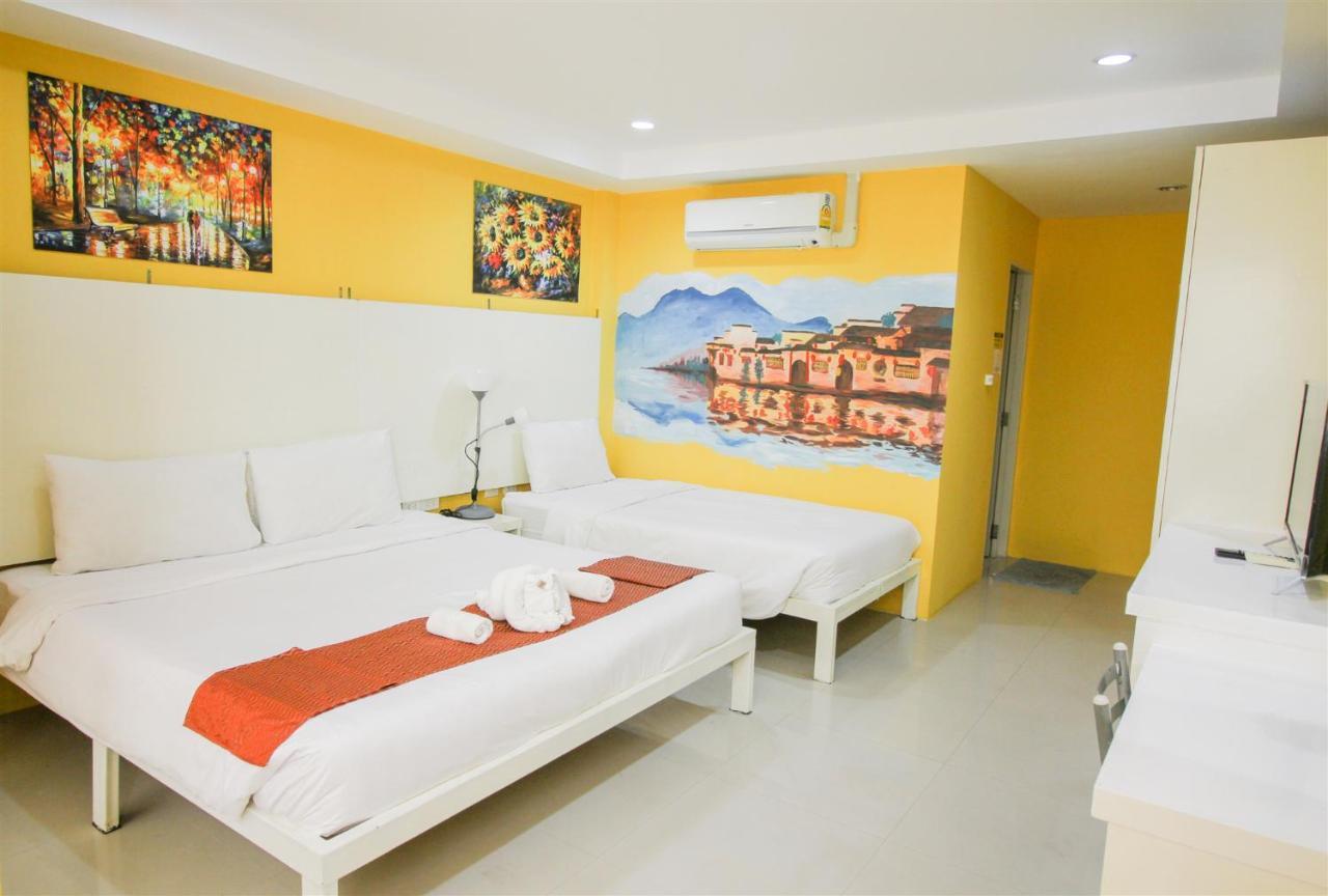 Guan Chao Yin Hotel Patong Esterno foto