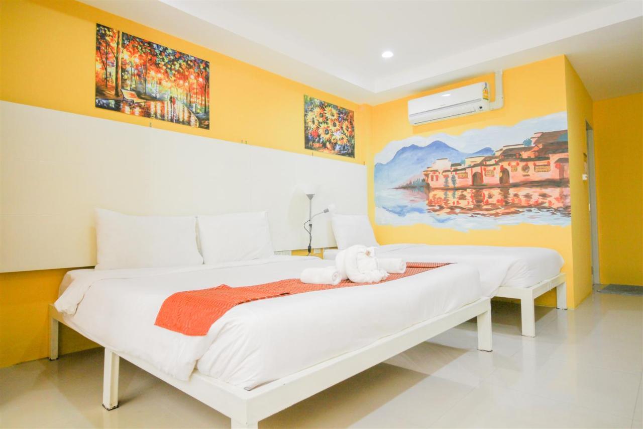 Guan Chao Yin Hotel Patong Esterno foto