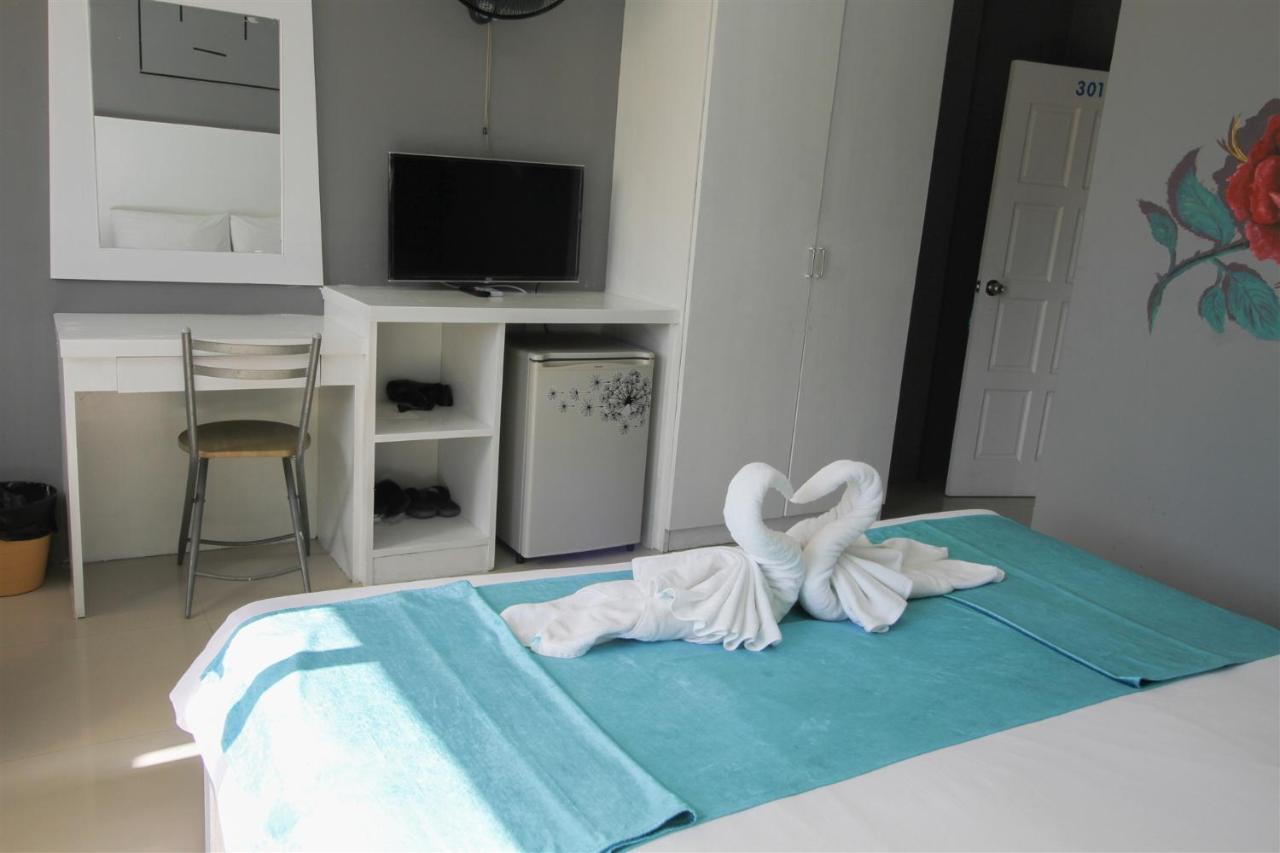Guan Chao Yin Hotel Patong Esterno foto